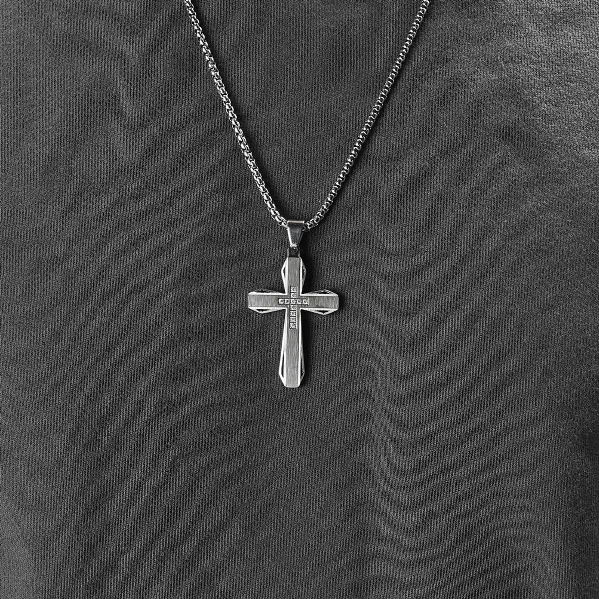 Sparkling necklaces for women -Basic Modern Style Classic Style Geometric Cross Titanium Steel Plating Inlay Zircon Men'S Pendant Necklace