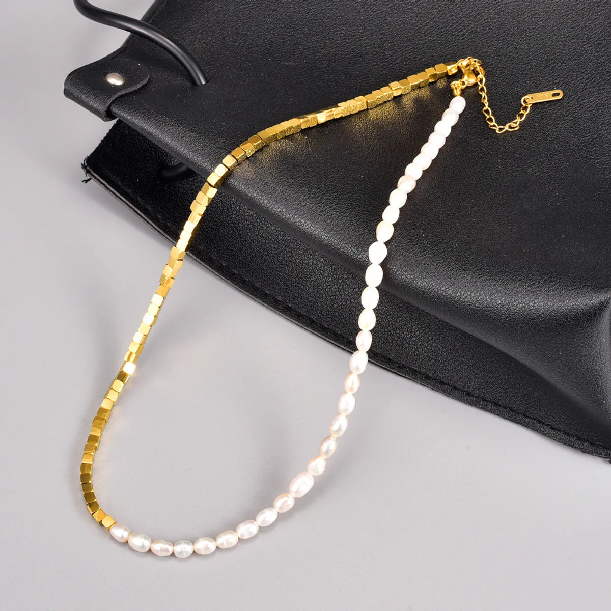 Adjustable necklaces for women -Fashion Geometric Titanium Steel Gold Plated Pearl Necklace 1 Piece