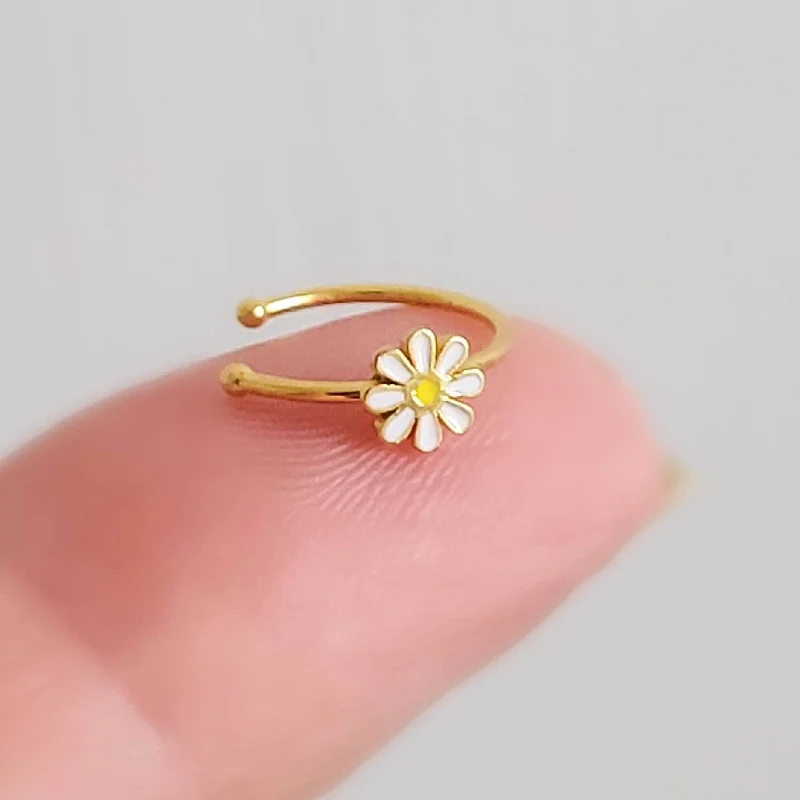 Silver gemstone rings for women -Dainty Daisy Nose Ring