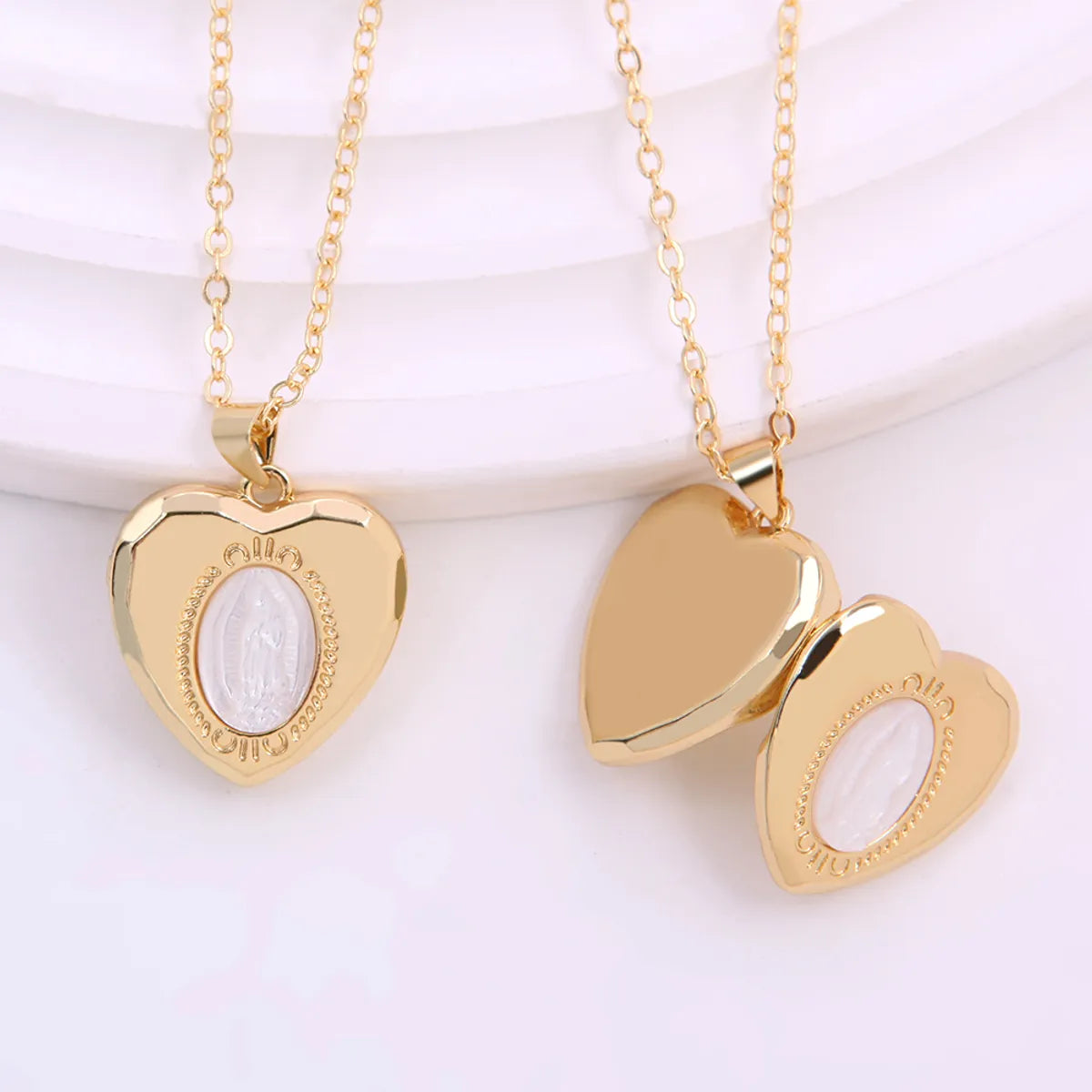 Silver necklaces for women -Ig Style Virgin Mary Heart Shape Shell Copper Plating Inlay Carving Shell 18k Gold Plated Pendant Necklace