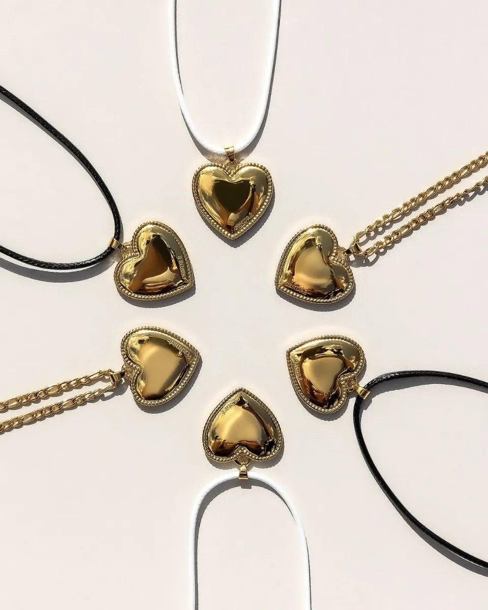 Long necklaces for women -Retro Heart Shape Titanium Steel Plating 18k Gold Plated Pendant Necklace