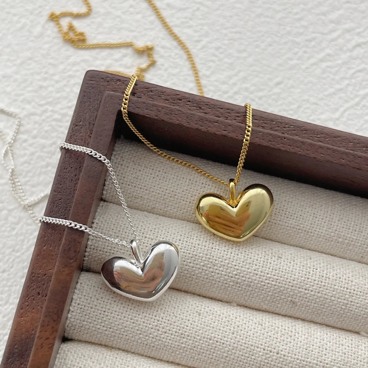 Adjustable gemstone necklaces for women -Simple Style Heart Shape Sterling Silver Plating Gold Plated Pendant Necklace