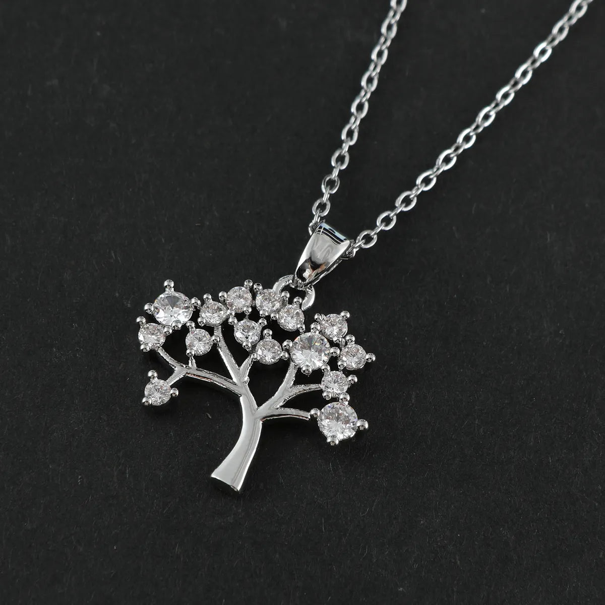 Wedding diamond necklaces for women -Elegant Streetwear Tree Steel Copper Inlay Zircon Women'S Pendant Necklace