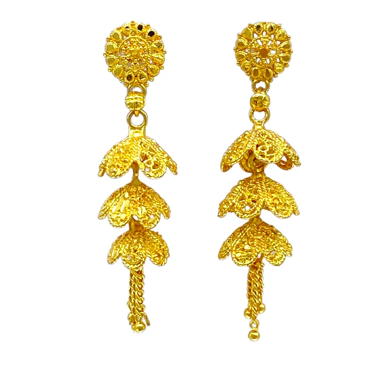 Fashionable hoop earrings for women -Gold Earrings