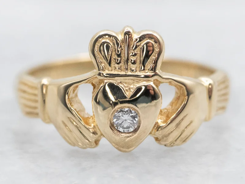 Antique rings for women -Diamond Claddagh Ring