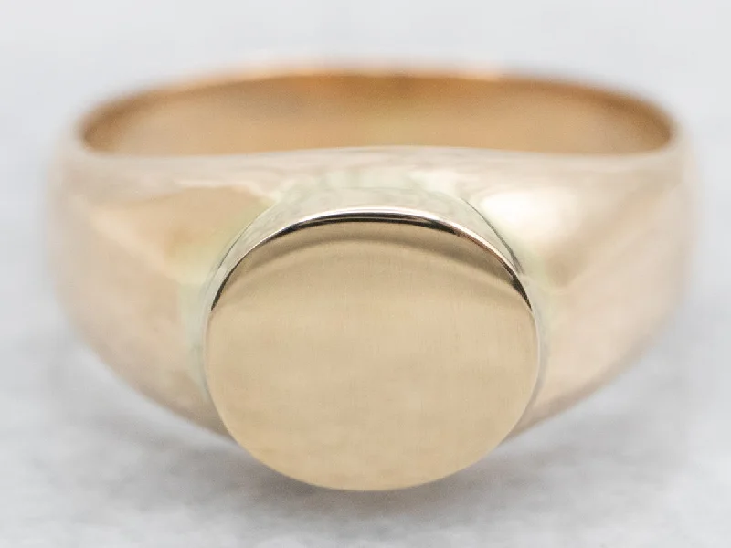 Bold rings for women -Yellow Gold Plain Signet Ring with East to West Oval Top