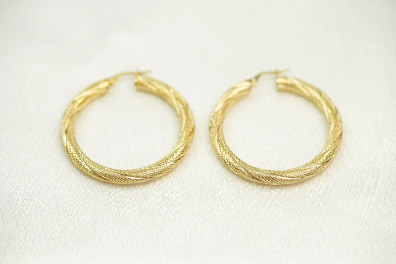 Stylish rings for women -14k Hoop Earring