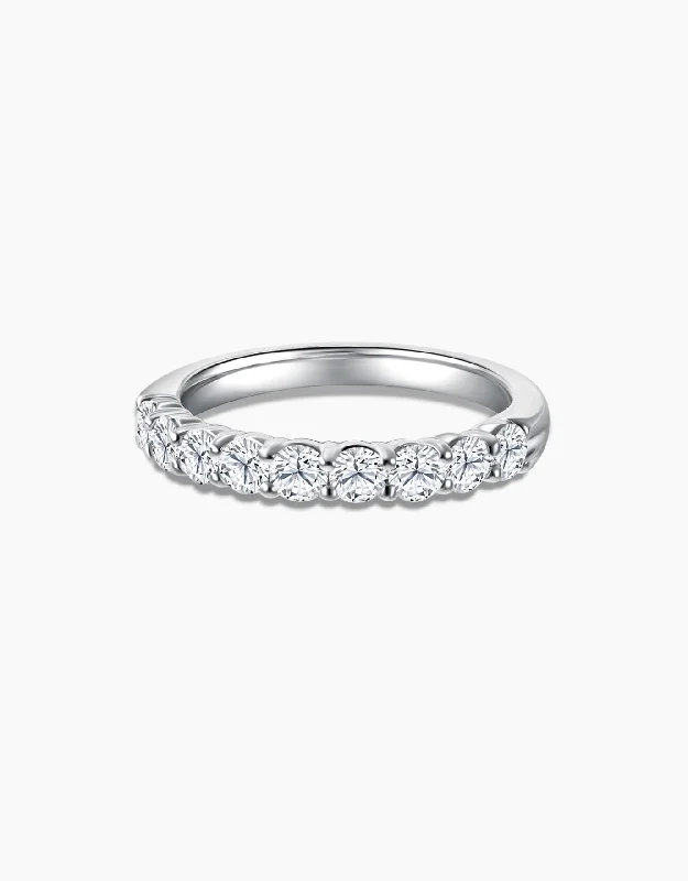 Engagement rings with baguette diamonds for women -LVC Petit Precieux Amias Diamond Wedding Band