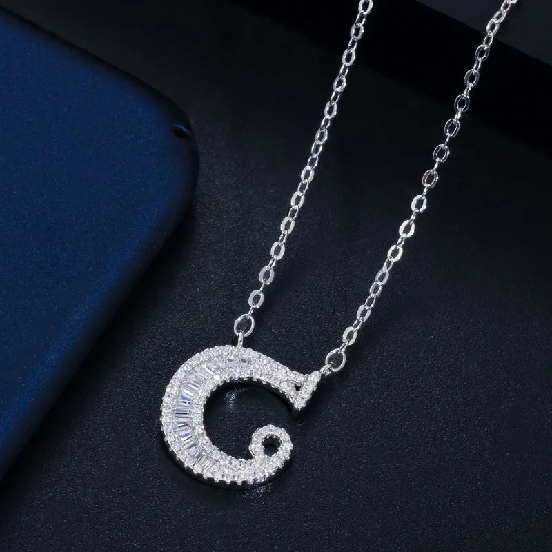 Letter C (with Chain)